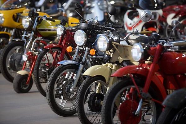 PARIS, FRANCE - FEBRUARY 04:  Vintage cars and motorbikes are displayed during an exhibition, by Bonhams auction house, at Le Grand Palais on February 4, 2015 in Paris, France.  (Photo by Antoine Antoniol/Getty Images)